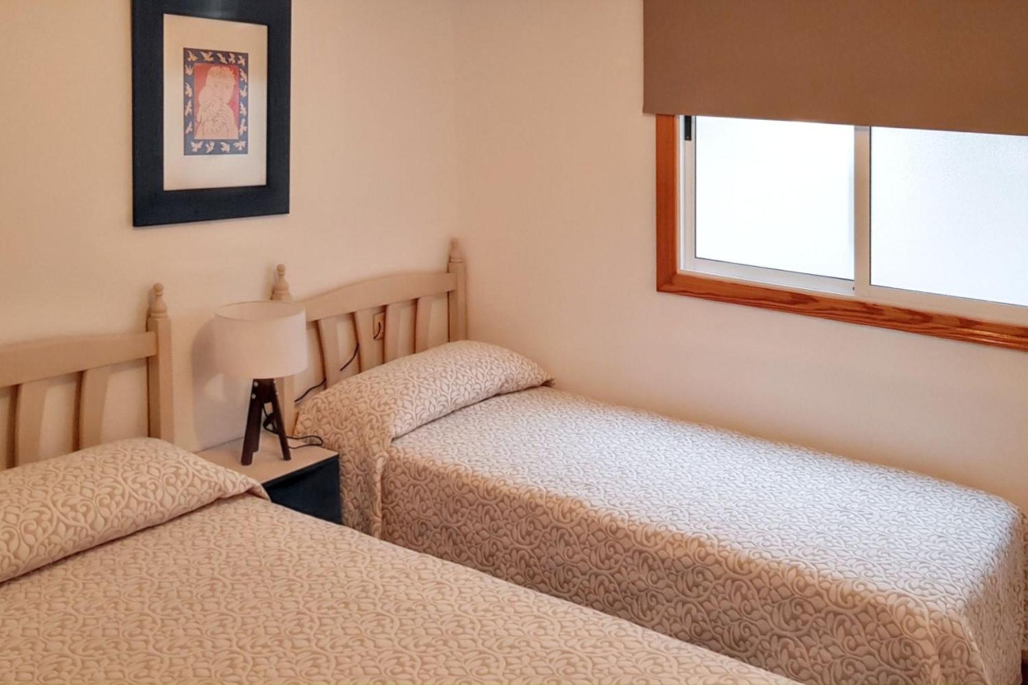 Coastal Terrace Apartment: 2br With Wi-fi Near Puerto De Santiago Apartment